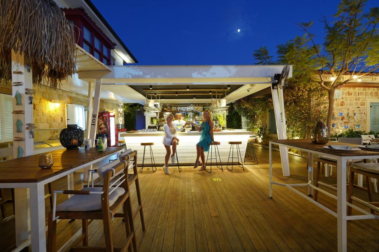 Carpe Diem Boutique Hotel - Adults Only Side Exterior photo